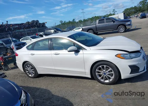 2020 Ford Fusion Se z USA, uszkodzony, nr VIN 3FA6P0HD3LR143497